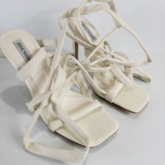 Steve Madden Utilize Tie-up Dress Sandals White -11 - Picture 7 of 8